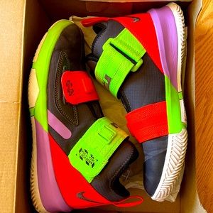 Kenton Soldier XIII AR7585 002